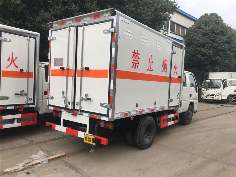 油漆涂料屬于幾類危險品？油漆涂料怎么運輸？